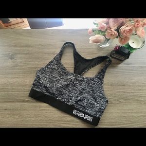Victoria Secret Lightweight Max Sport Bra Like New